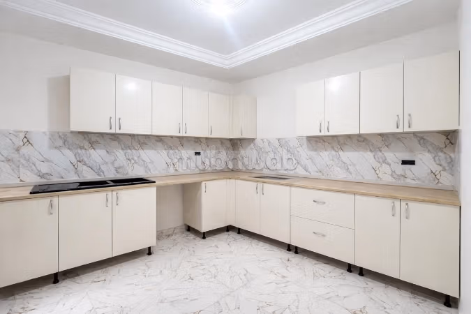 A Vendre appartement en S2,1er étage Le Bardo