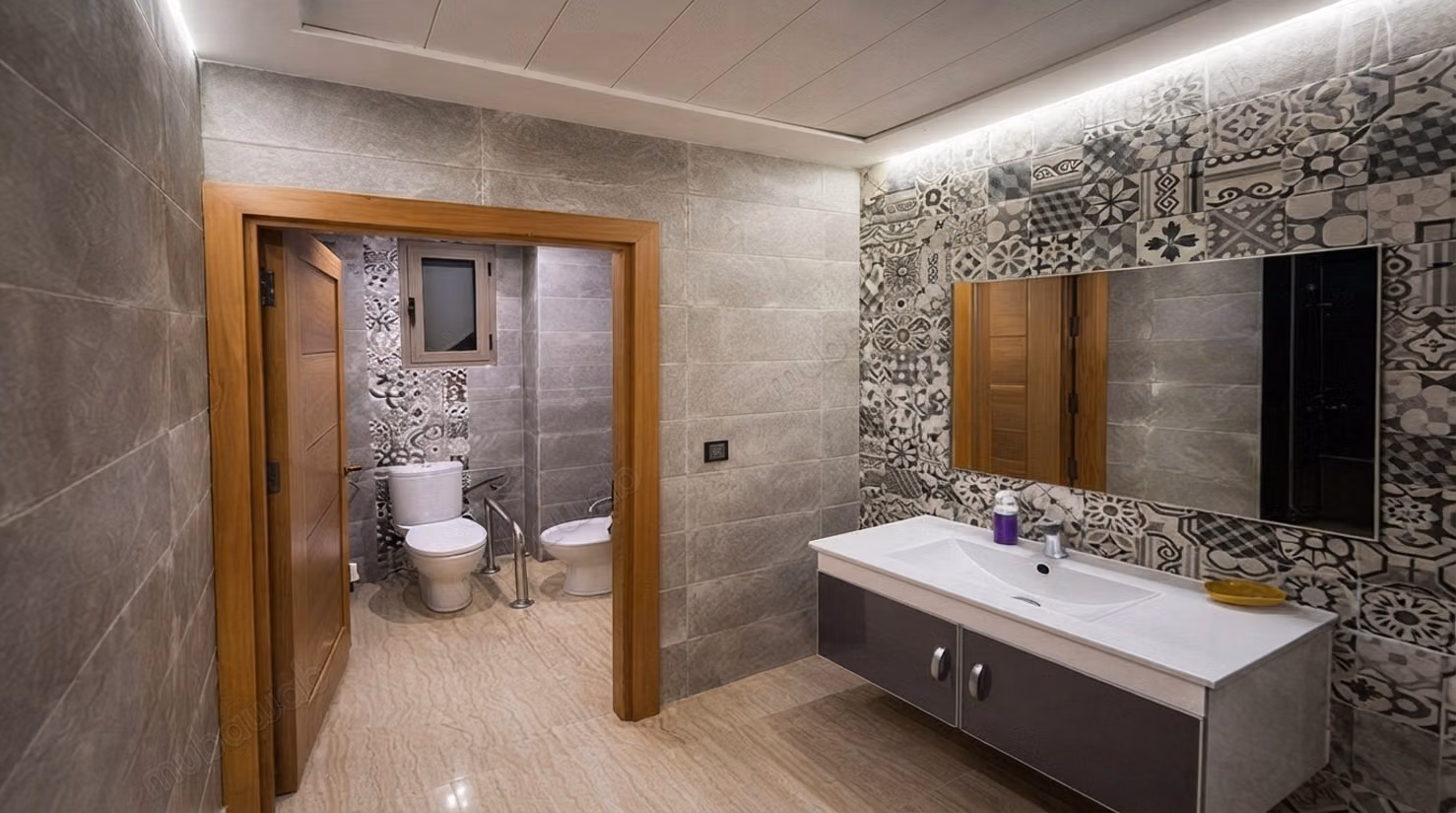 Charming guest house for lease