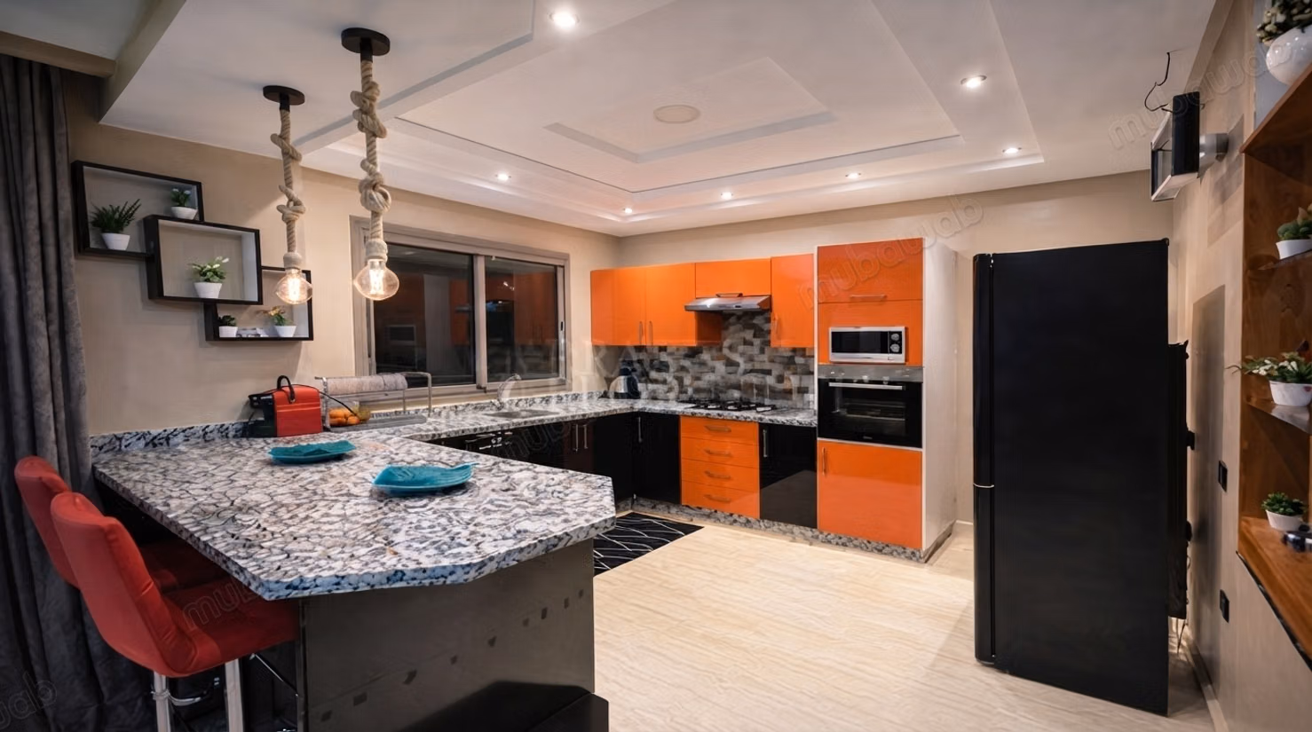 Charming guest house for lease