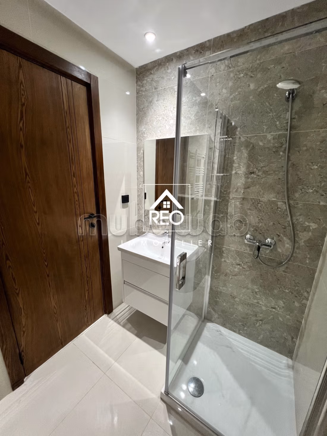 A vendre: Un appartement S1 à Cité Wahat