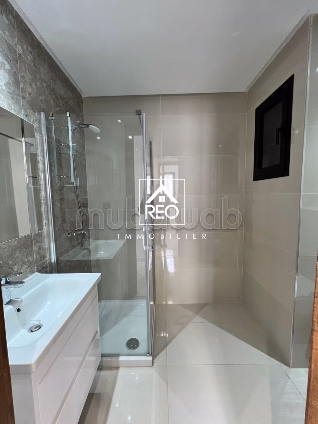 A vendre: Un appartement S1 à Cité Wahat