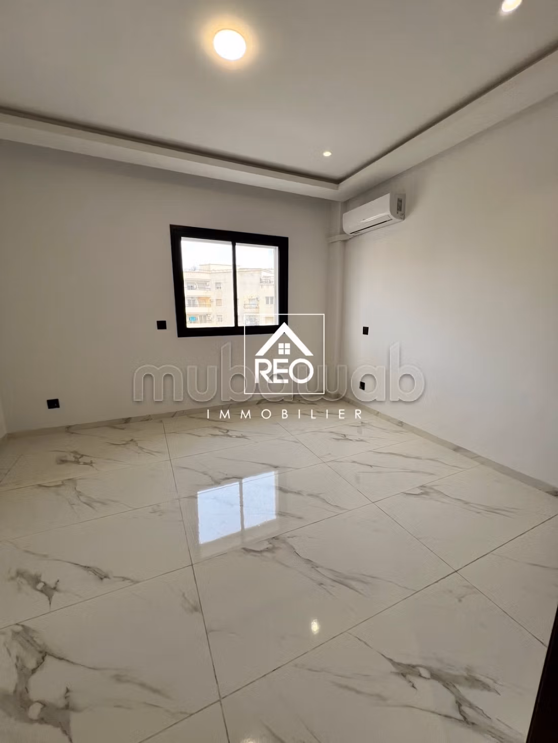 A vendre: Un appartement S1 à Cité Wahat