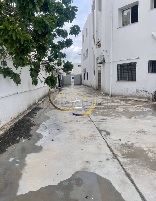 Usine a charguia 2 a louer /a vendre