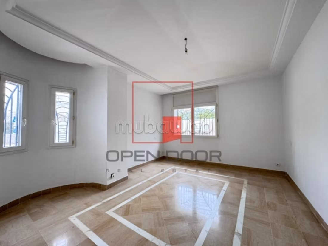 Villa S6 a La Marsa con piscina, giardino e hammam