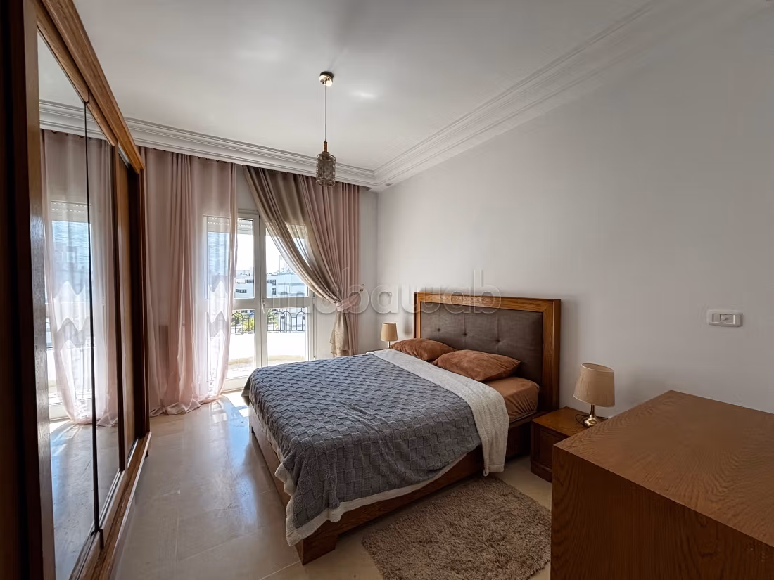 Great apartment for rent in Les Berges Du Lac 2. Surface area 120 m². Ample storage space