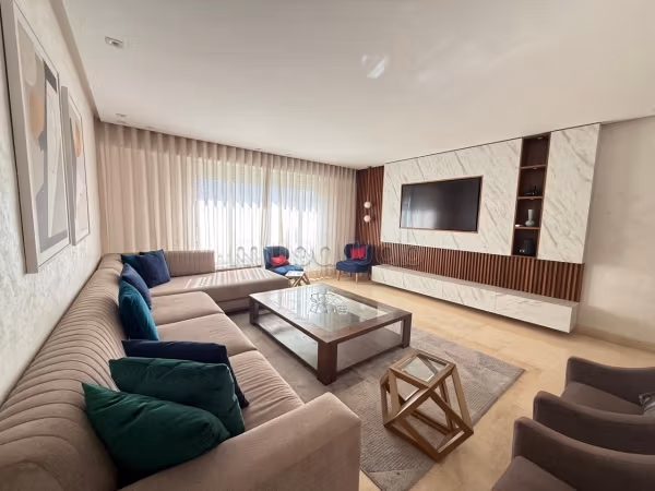 Apartamento amueblado maravilloso en alquiler