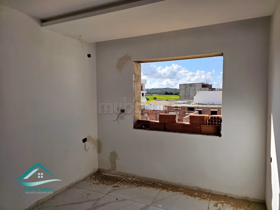 Apartments under construction in Ezzahra Kelib