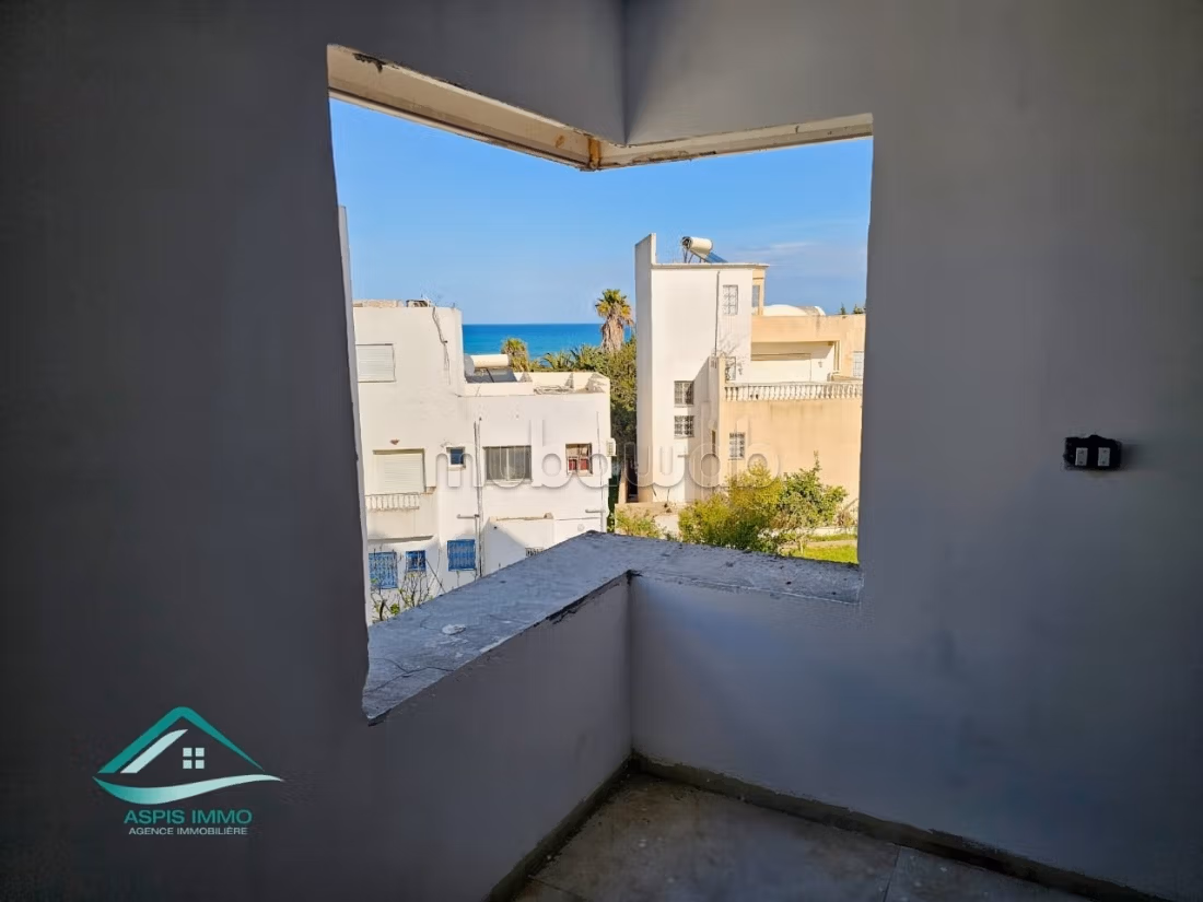 Apartments under construction in Ezzahra Kelib
