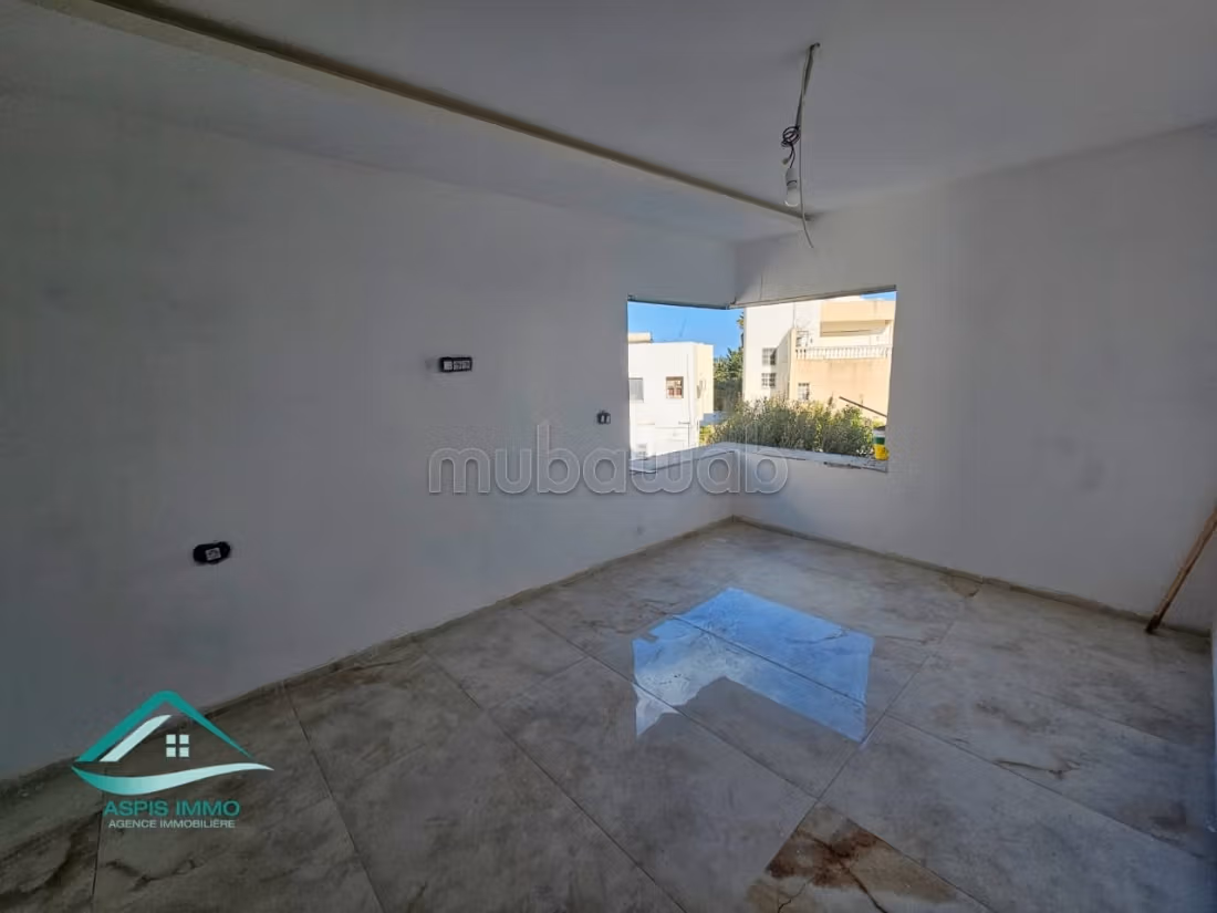 Apartments under construction in Ezzahra Kelib