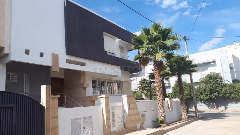 Villa for sale