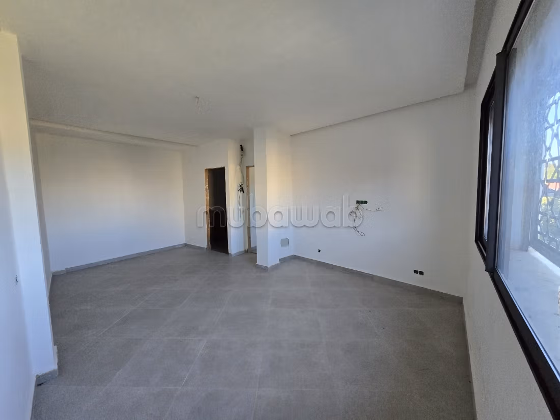 A louer Duplex neuf de 200m² à usage professionnel