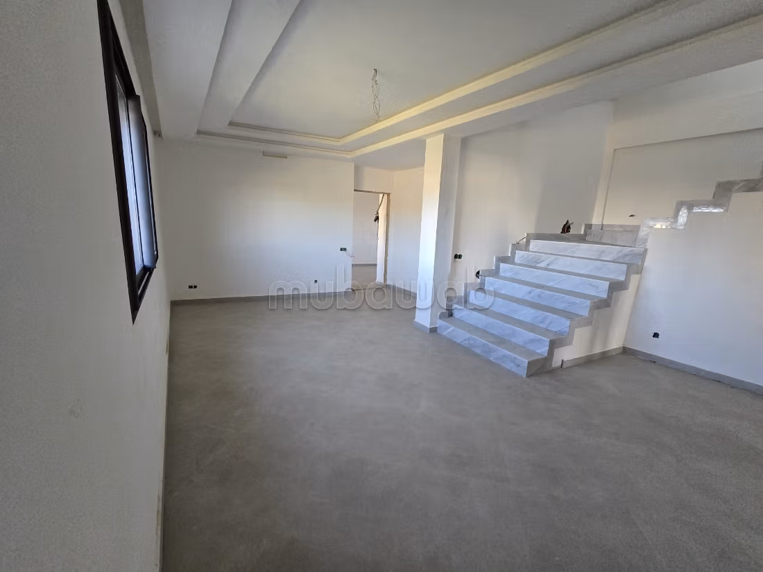 A louer Duplex neuf de 200m² à usage professionnel