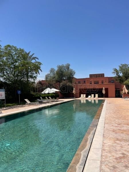 Appartement 3 chambres RDJ résidence Les Golfs