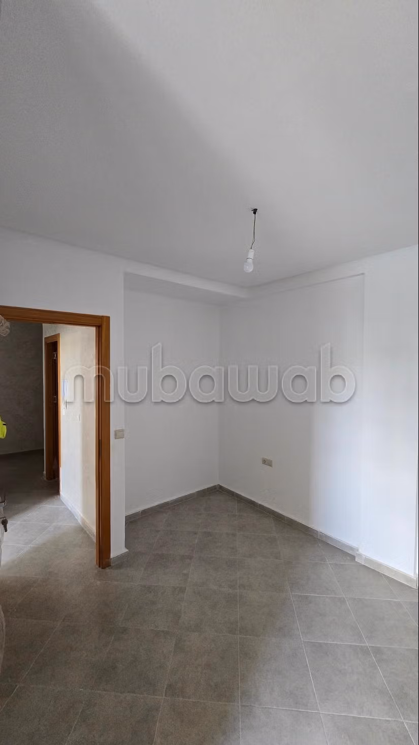 Te koop: appartementen. 1 Kamer. Volledig gemeubileerd