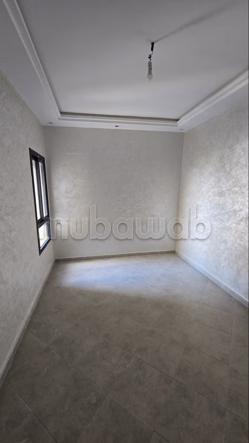 Te koop: appartementen. 1 Kamer. Volledig gemeubileerd