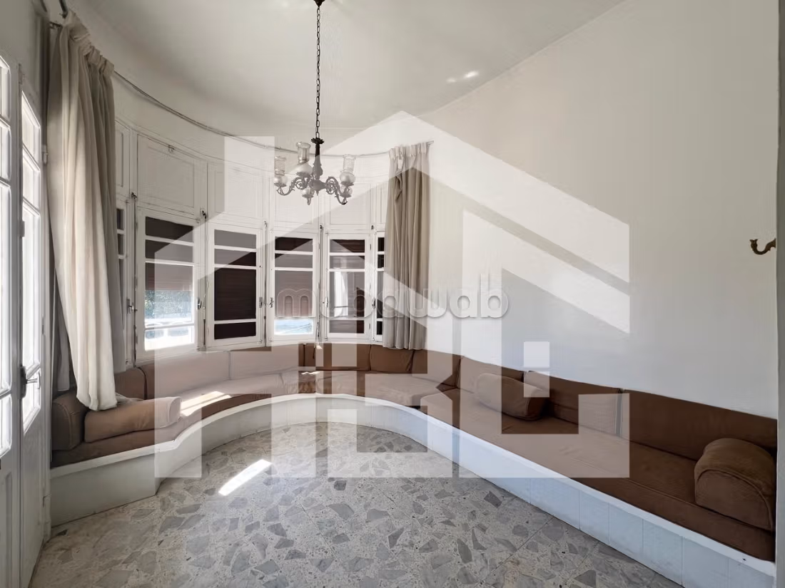 A vendre villa de 659 m² à La Marsa