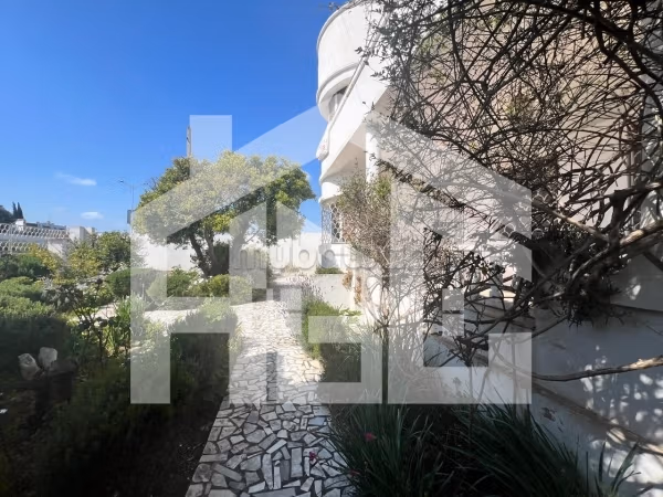 In vendita villa di 659 m² a La Marsa