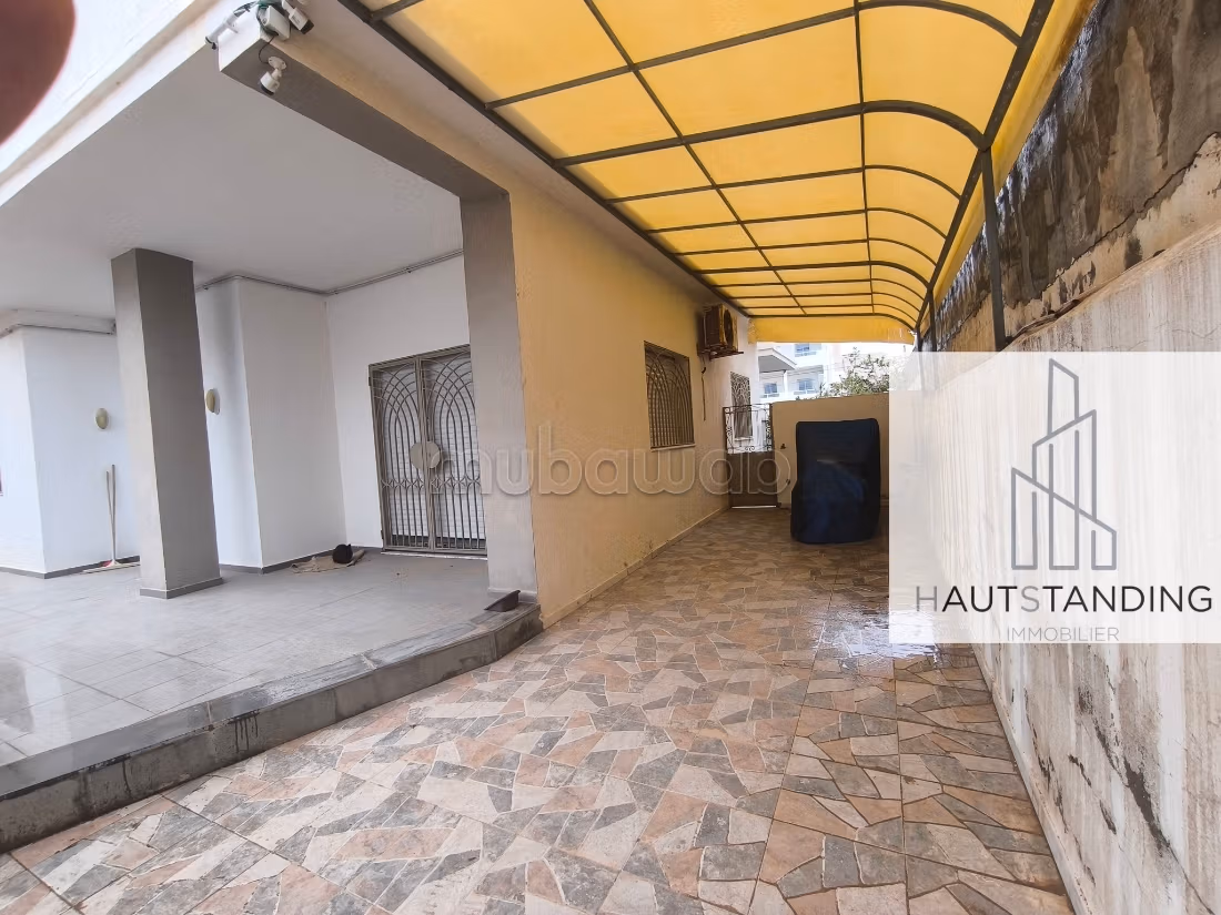 Una bellissima casa al piano terra in affitto a Chatt Mariem