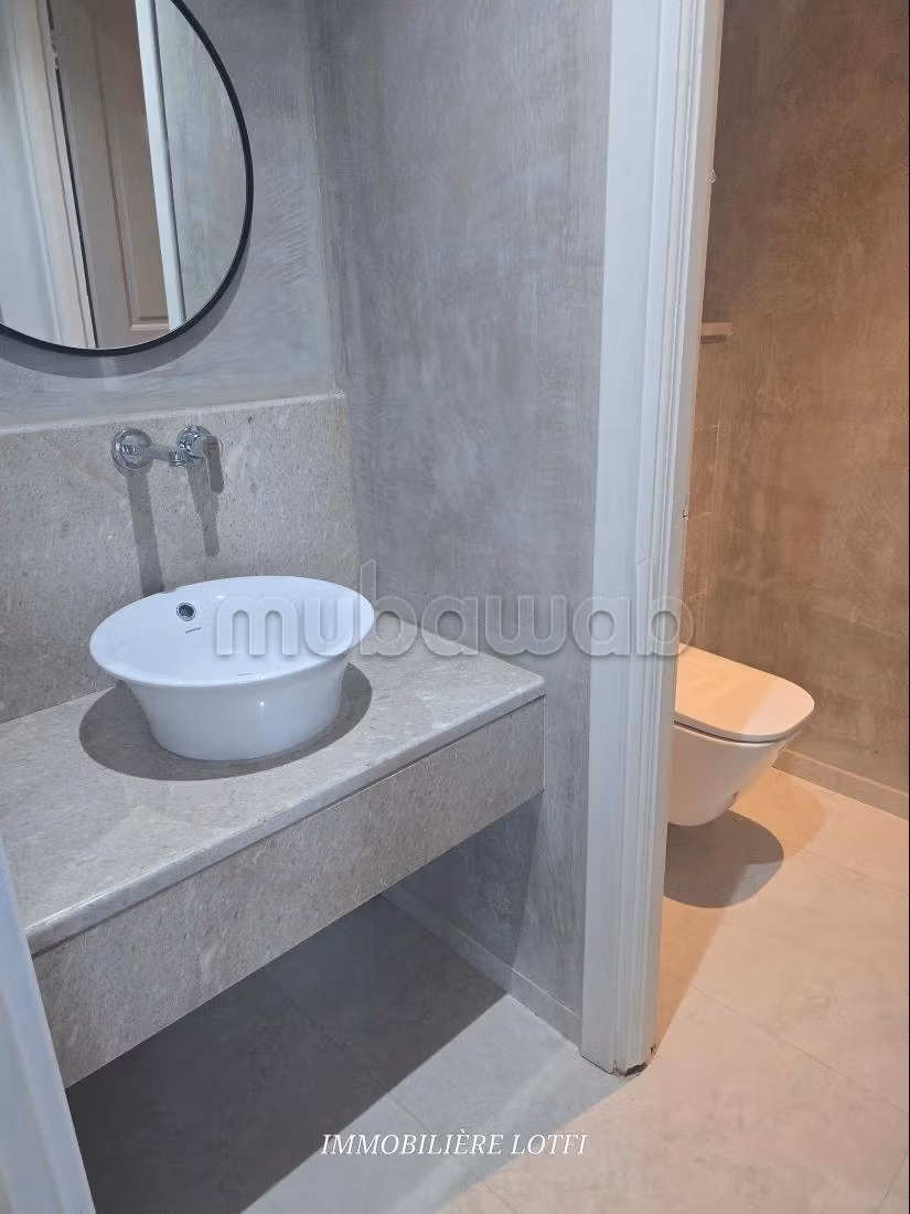Appartement spacieux avec vue