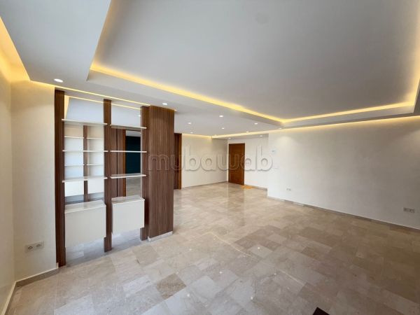 Bureau de prestige à louer