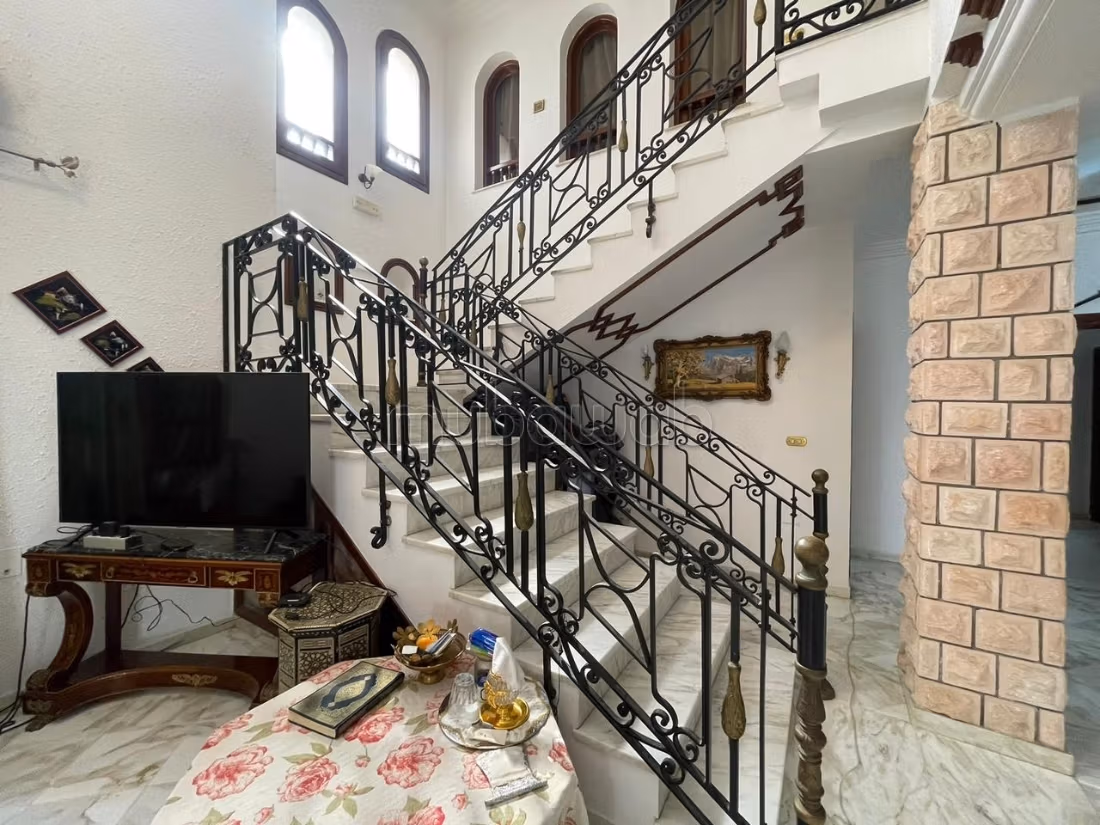 Maison à vendre la Soukra bonne affaire