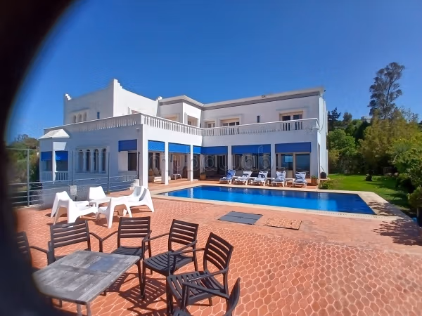 Superbe villa vue mer