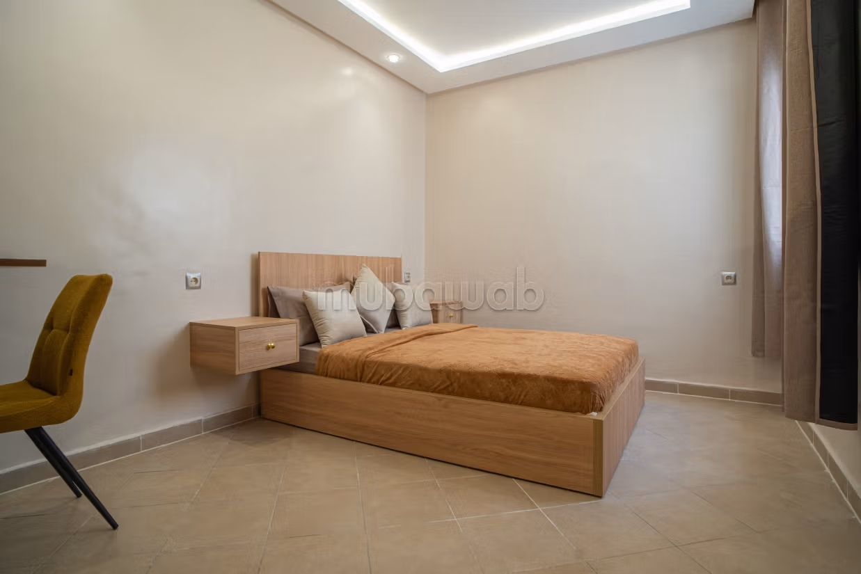 Louez cet appartement à NAKHIL. 2 chambres. Bien meublé