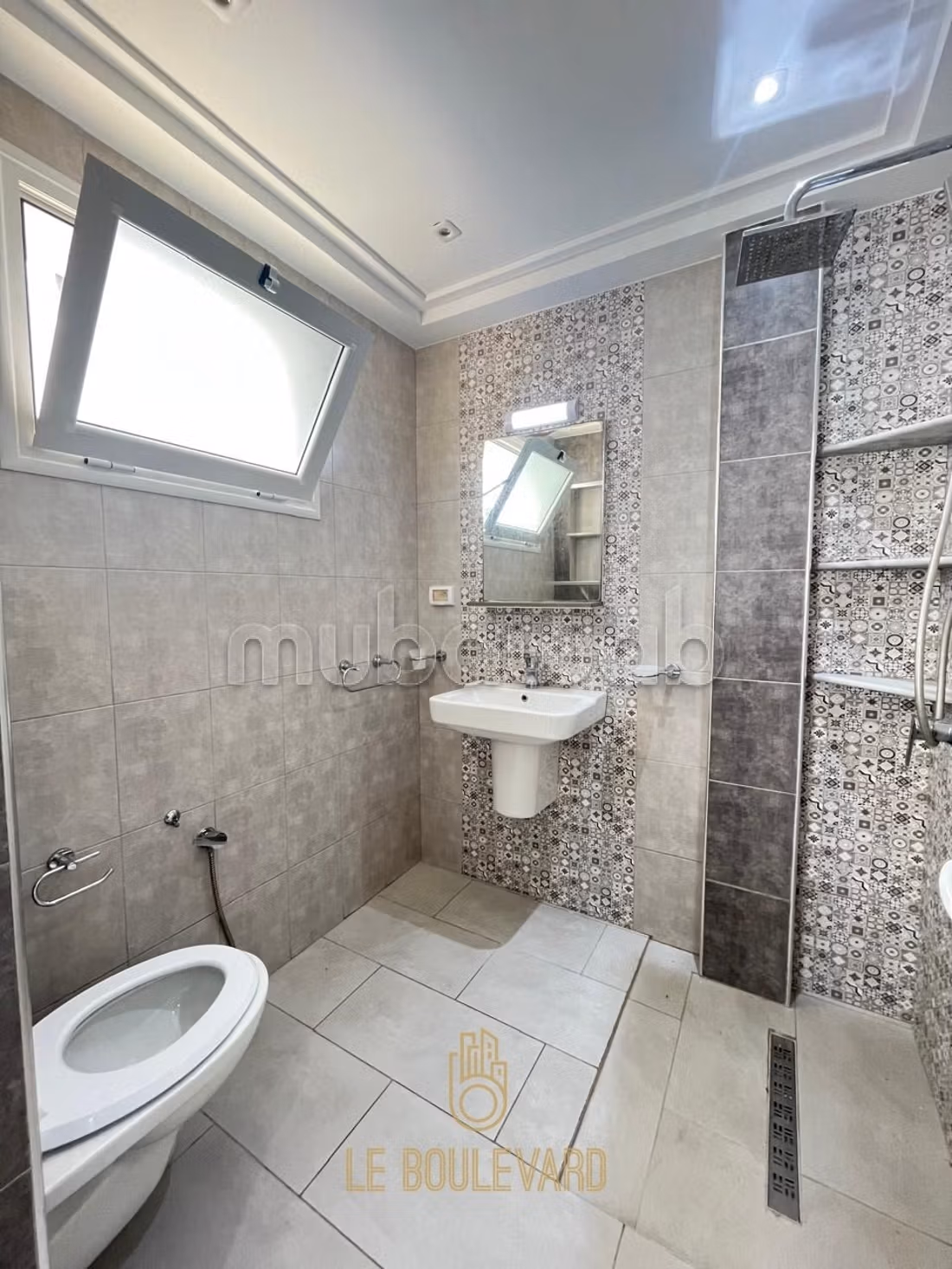 A Louer Etage De Villa S1 à Mrezga, Nabeul