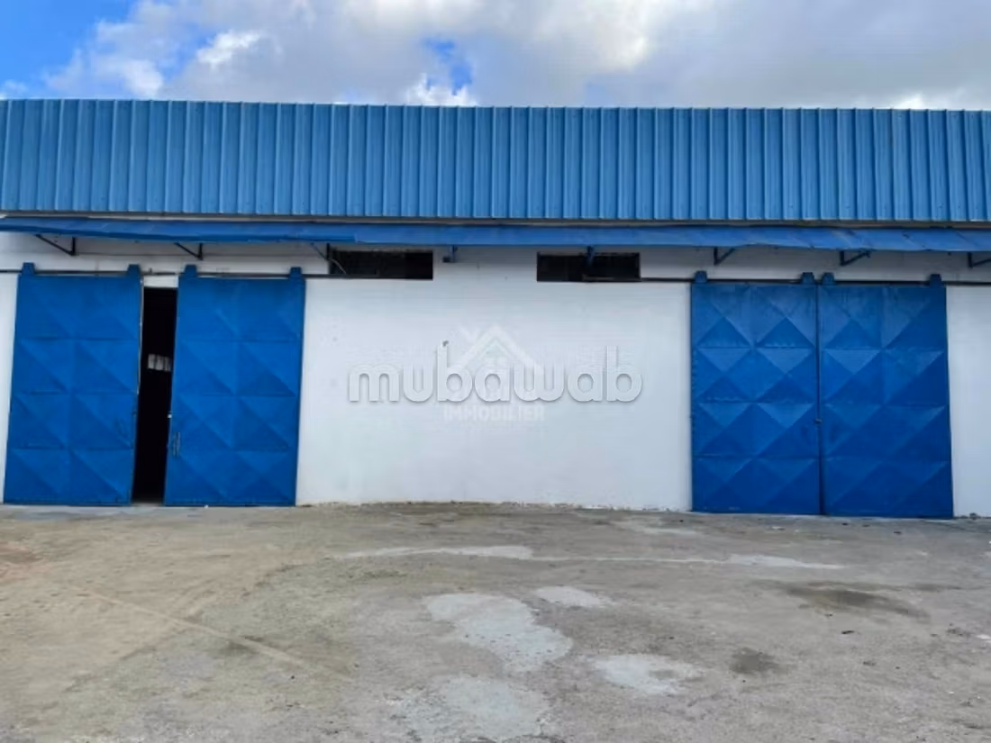 A vendre un local industriel à Menzel Jemil
