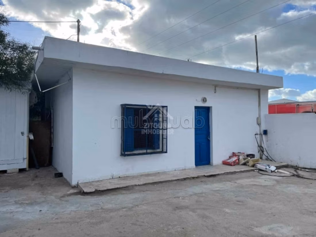 A vendre un local industriel à Menzel Jemil
