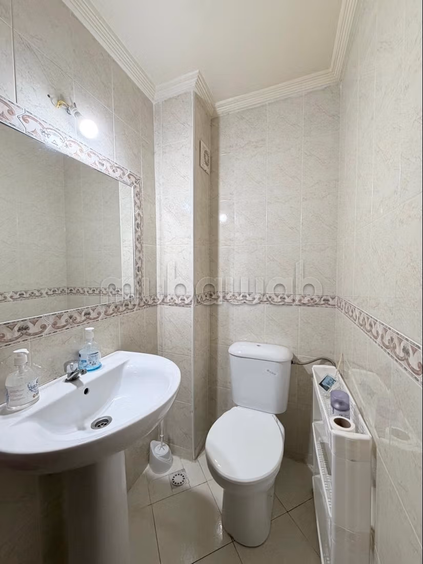 Very nice apartment for rent in Iberie. 
5 large rooms. 
Spacious European living room
