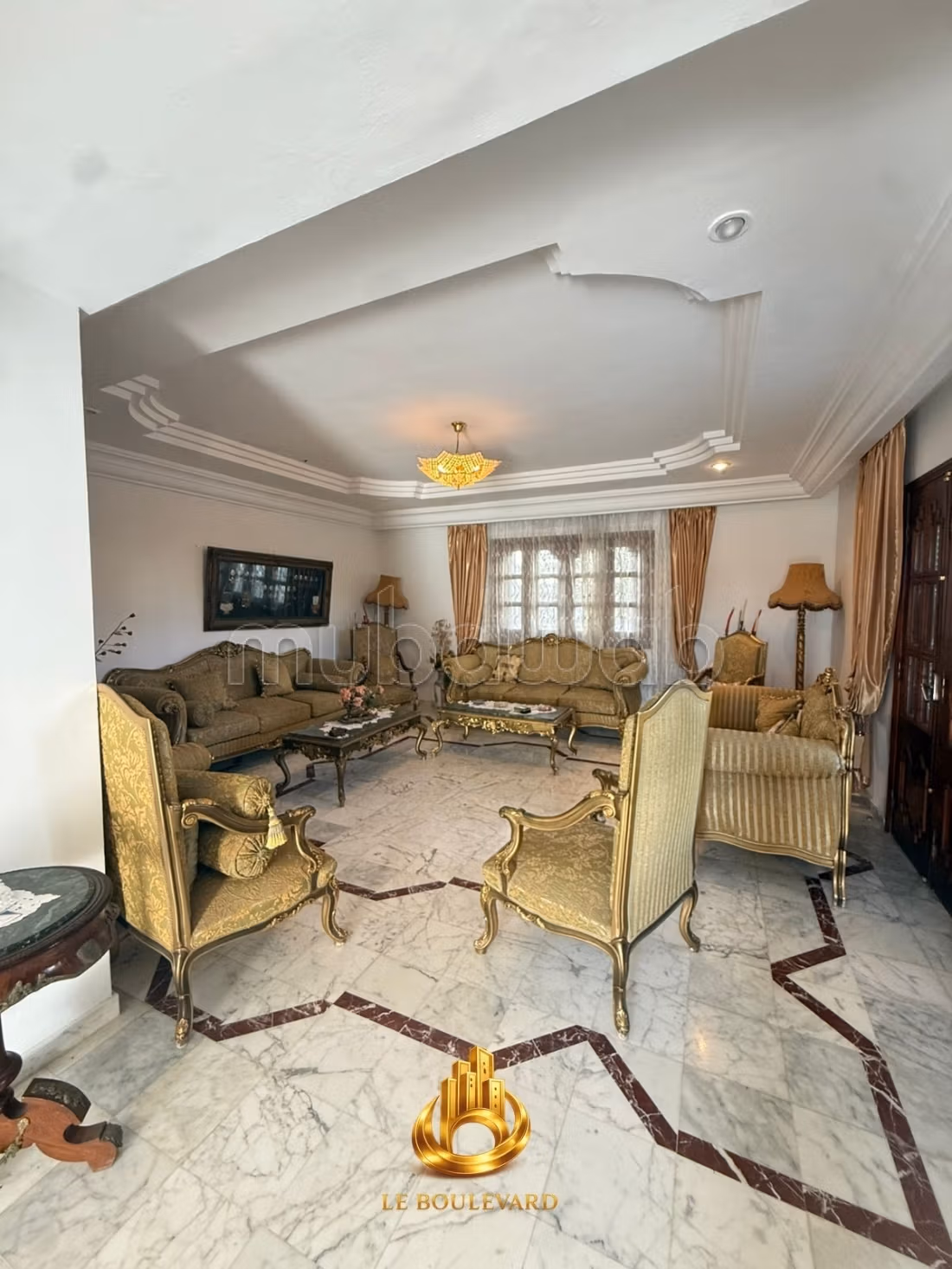A Vendre Villa Duplex S5 Avec Jardin à Hammamet