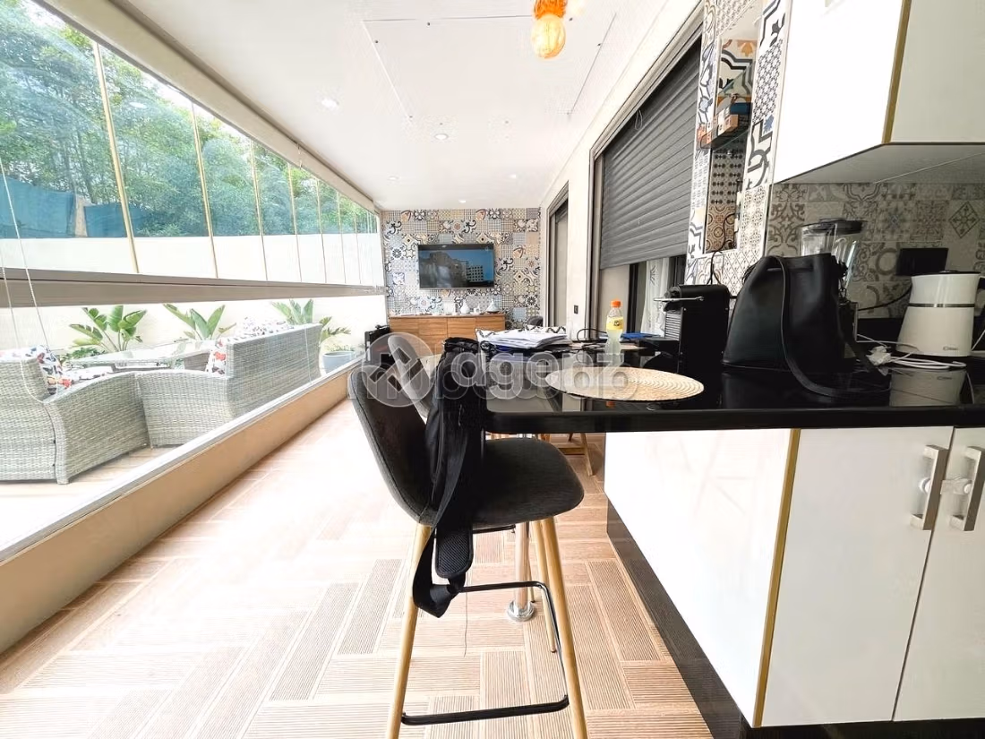 Appartement à vendre 219 m², 2 chambres Tamaris Dar Bouazza