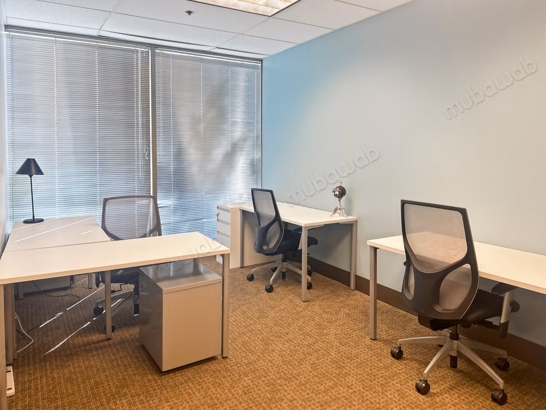 Bureau à louer pour 4 à Casablanca, Sidi Bernoussi