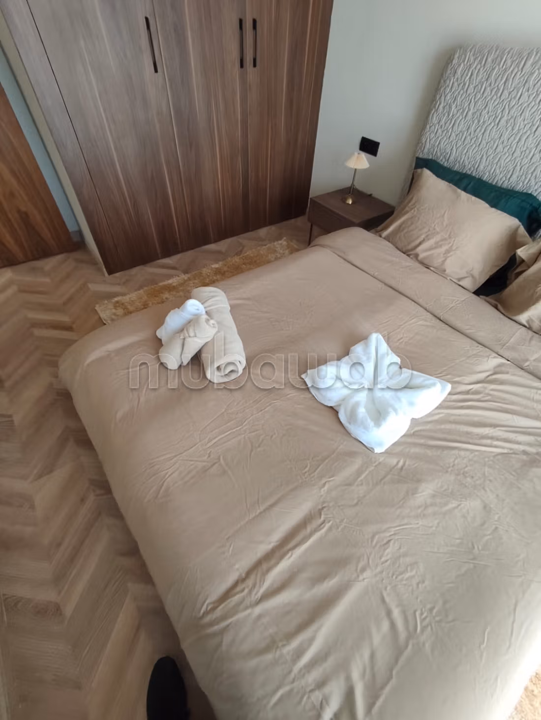 Vendita di un bell'appartamento a Sour Jdid. 1 bella camera da letto. Servizio di concierge e aria condizionata