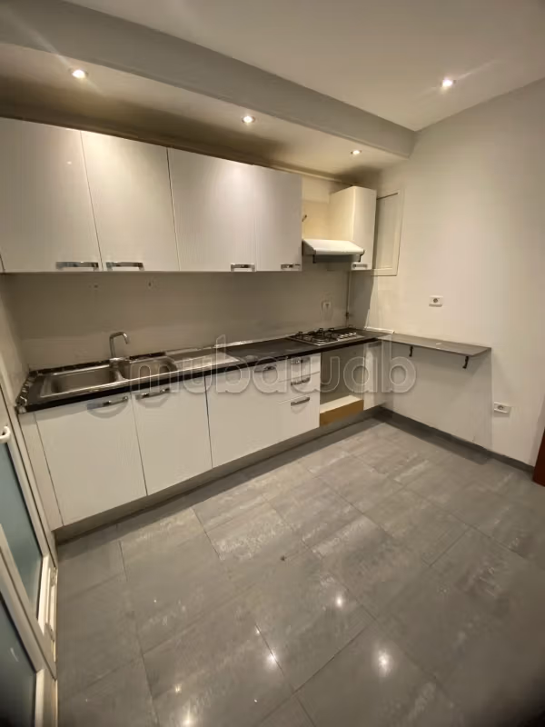 À louer un appartement s3 à ain zaghouan sud