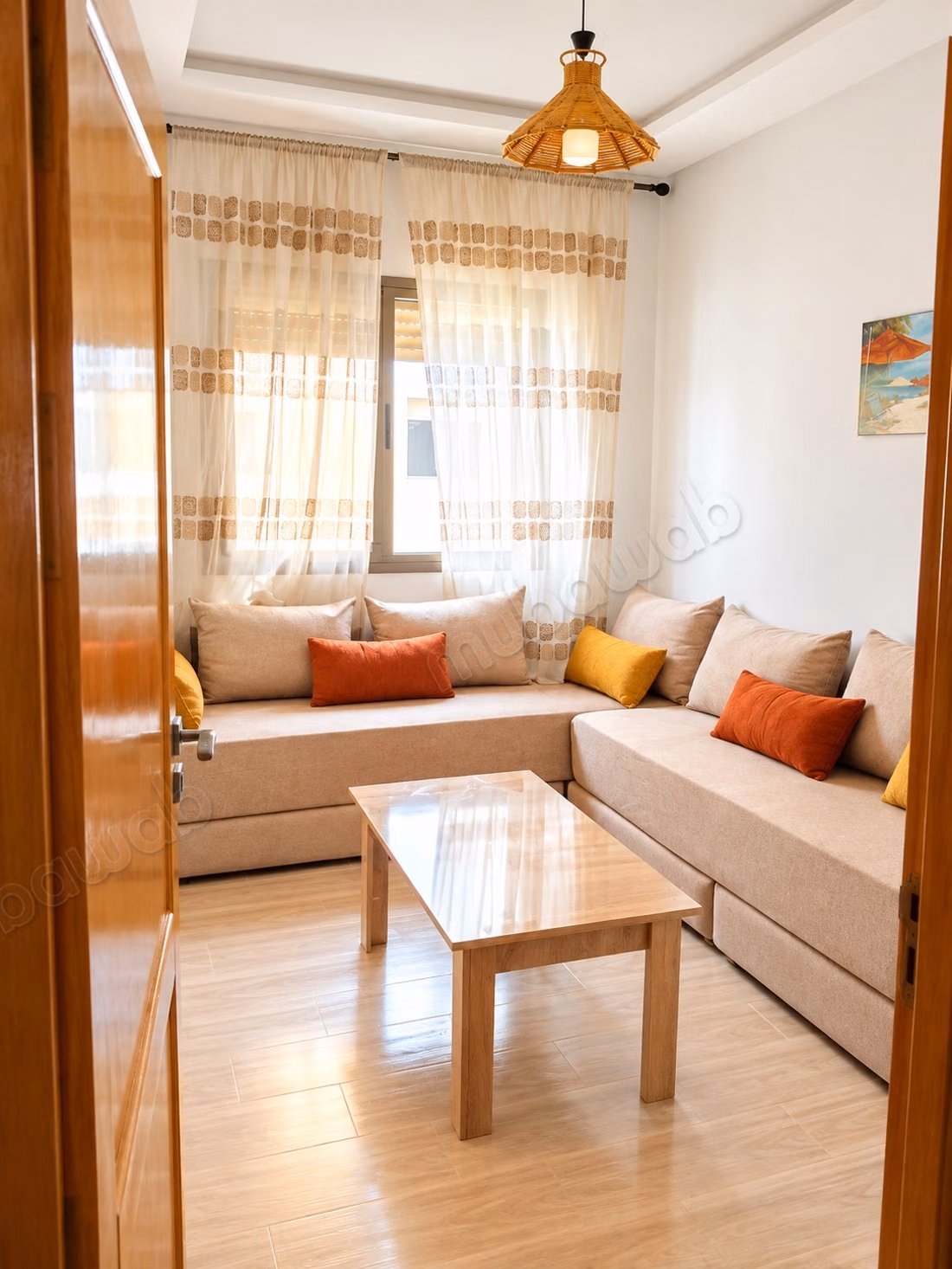 Appartement meublé à louer quotidiennement au centre de la ville d'El Jadida sans intermédiaire avec place de parking sous l'immeuble