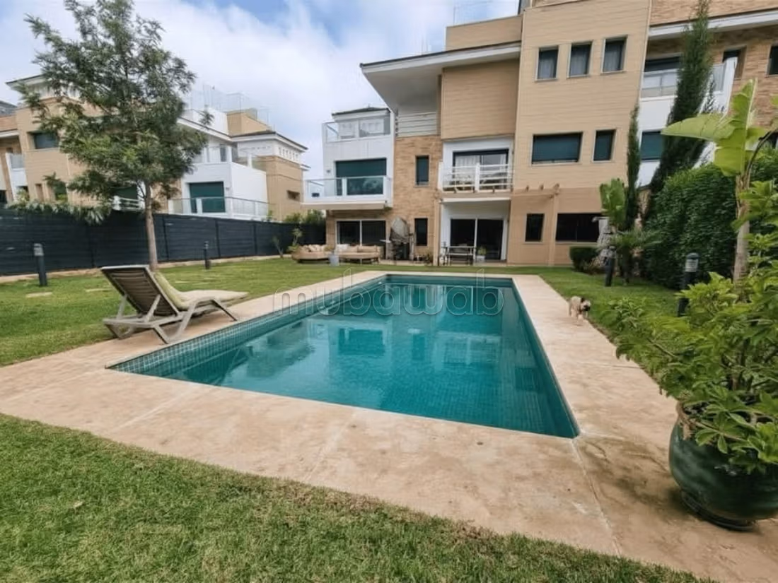 À LOUER – Rez de jardin de luxe, Palmeraie Bouskoura