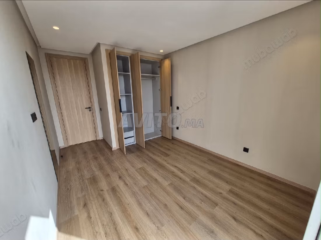 Piso en venta en Oasis. 1 Habitación. Puerta blindada, seguridad implementada