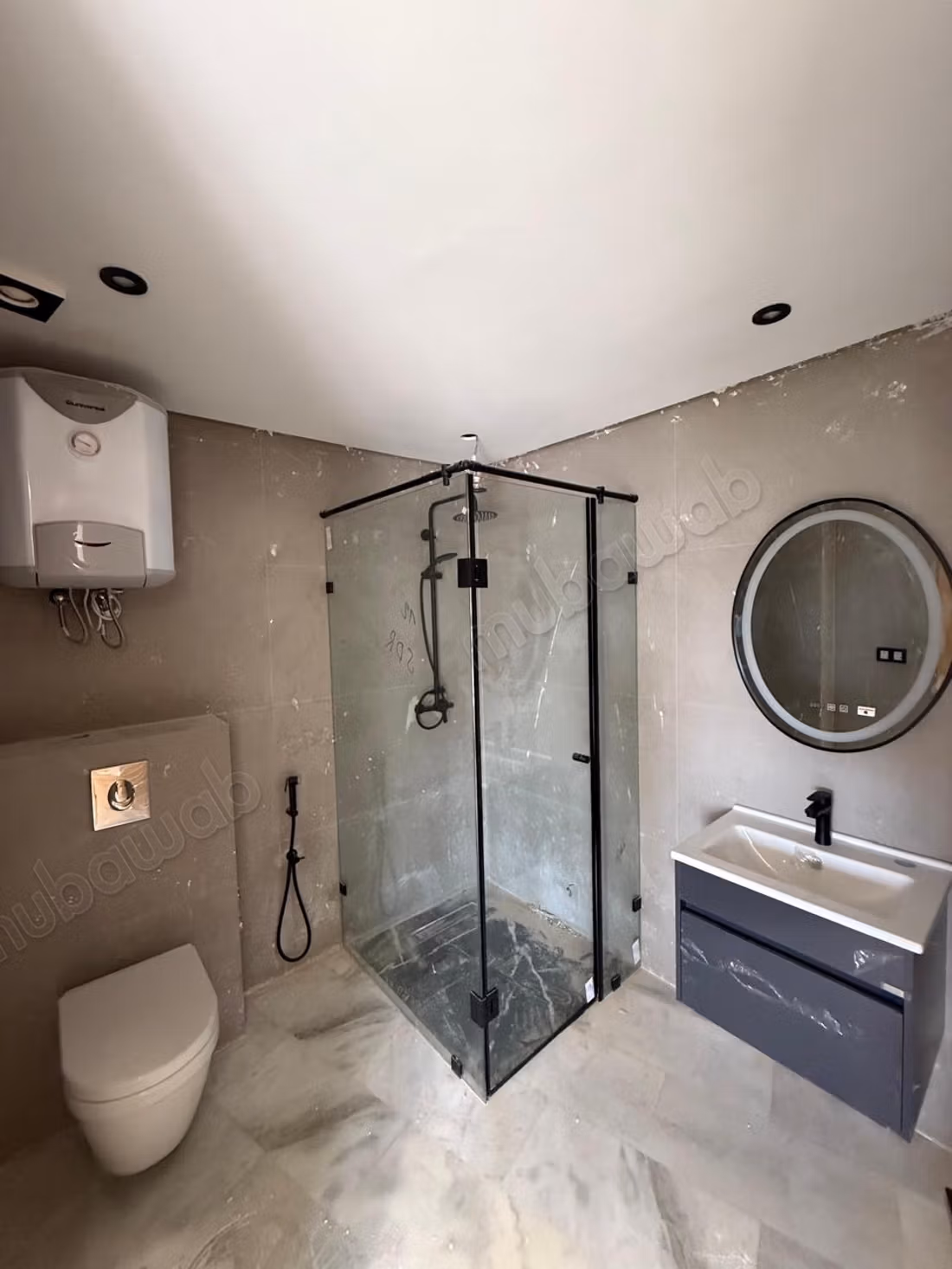 Busca pisos en venta en Ferme Bretonne Hay Arraha. 1 Habitación. Parking y ascensor