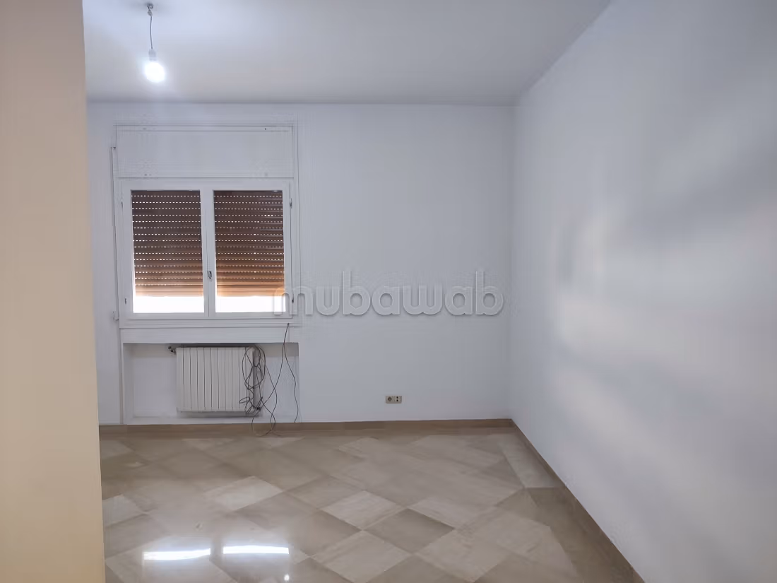 A vendre appart de standing dans un quartier calme et résidentiel