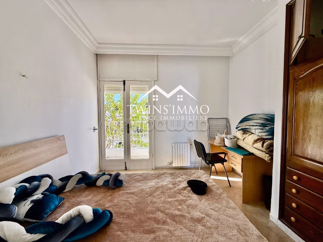 Étage de villa S3 meublé à La Marsa ville