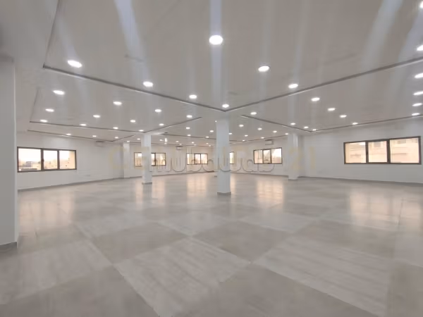 A louer des bureaux et des dépôts à MEGRINE