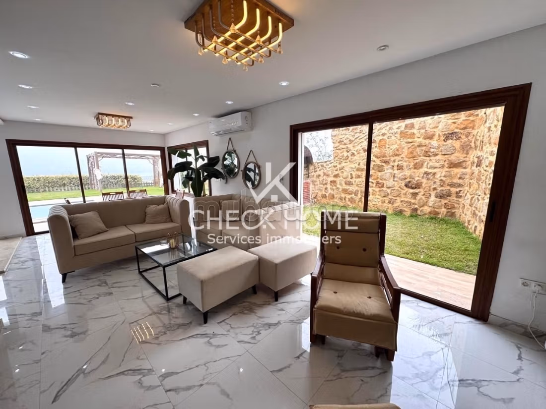 A vendre Villa Prestige s3 à Hammamet Sud