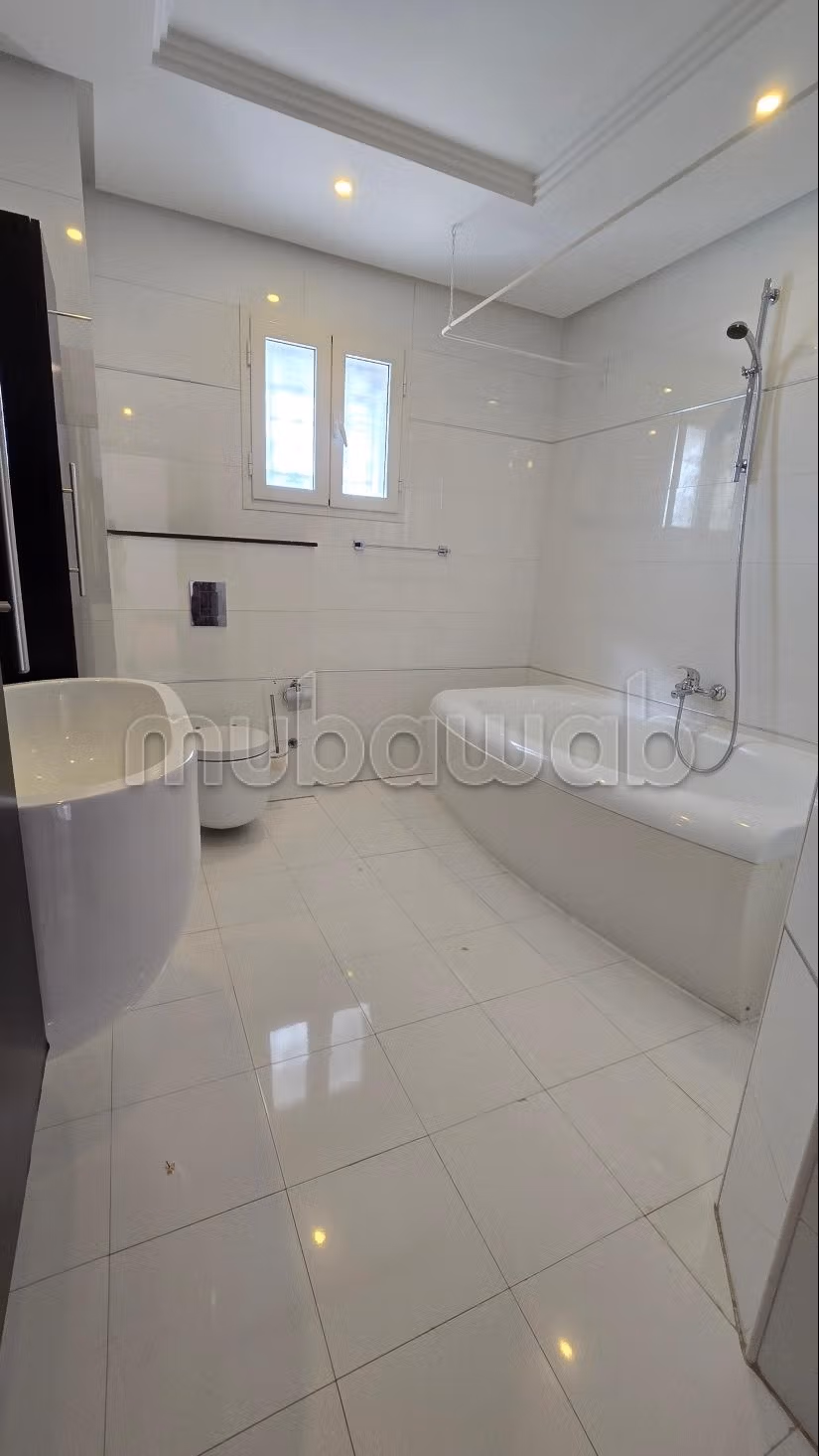 Villa spaziosa s plus 6 al lago 2