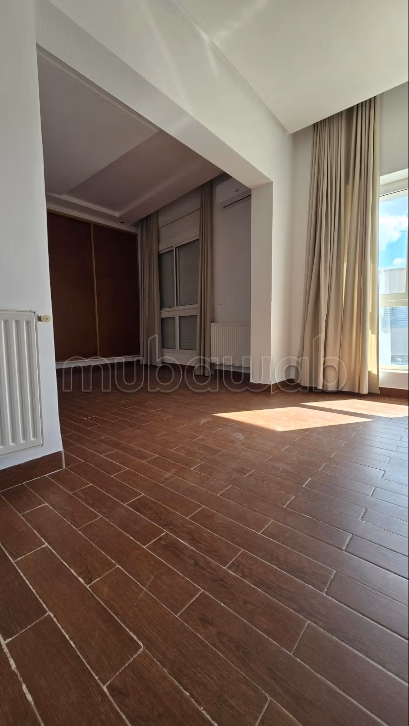 Villa spaziosa s plus 6 al lago 2