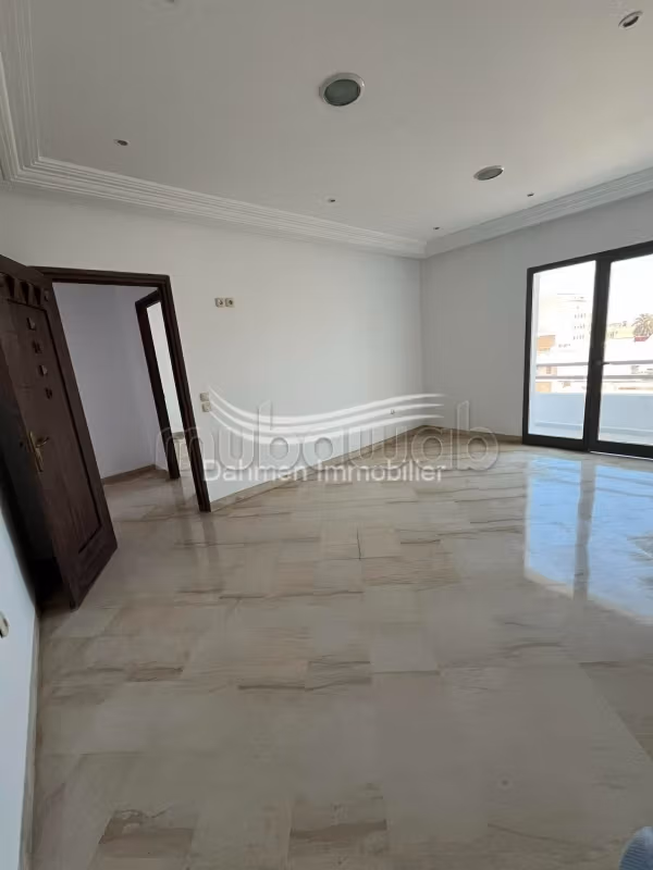 Ufficio A2 in affitto a Sousse città. . 