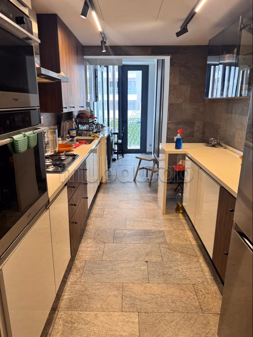 CFC sublime apt 2CH 125m2