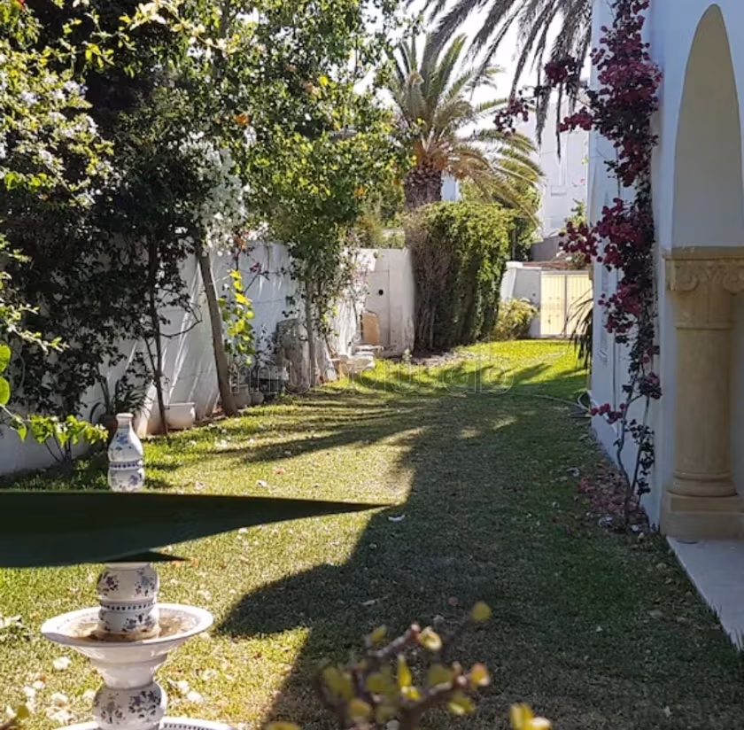 For sale - Single-storey villa in 2 Oueds