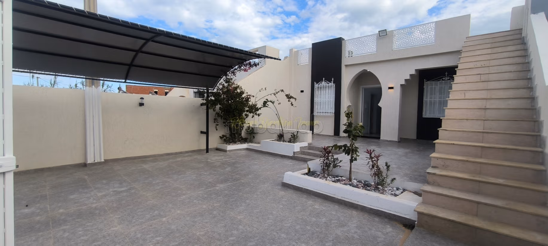 Villa à vendre titre bleu avec piscine